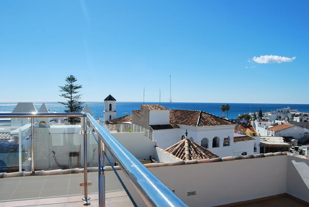 Apartamentos Plaza Nerja Zewnętrze zdjęcie